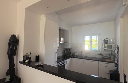 Port Cogolin House | Maison de Pêcheur 4 Chambres, Piscine Privée, Clim et Wifi. Port-grimaud