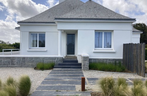 Plounevez-Lochrist House | Maison de Plein Pied Avec Jardin, à 3 km de la mer