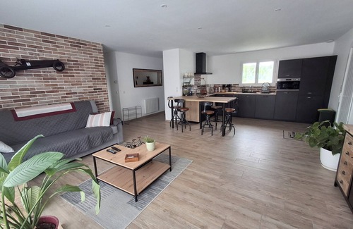 Eyrans House | Maison de Style Industriel