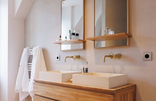 Saint-Guenole House | Maison de Vacances à Saint Guénolé, Quelques Minutes de la Torche