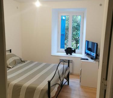 Ventenac-Cabardes House | Maison de village