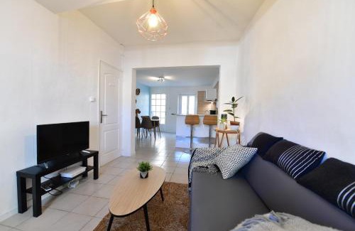 Marsillargues Apartment | Maison de village Sud de France