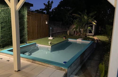 Port-Louis House | Maison de Ville Avec Jardin et Piscine à 5 Minutes des Plus Belles Plages