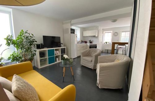 Fontaine-les-Dijon House | Maison de ville centre historique Fontaine Les Dijon