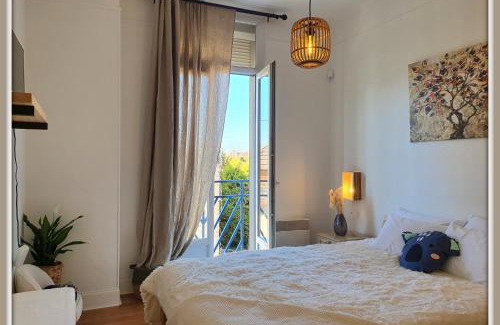 Sainte-Savine Apartment | Maison du Bonheur l Art de vivre à la française Logement entier avec parking