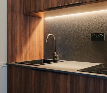 14th Arrondissement Apartment | Maison du Moulin Vert