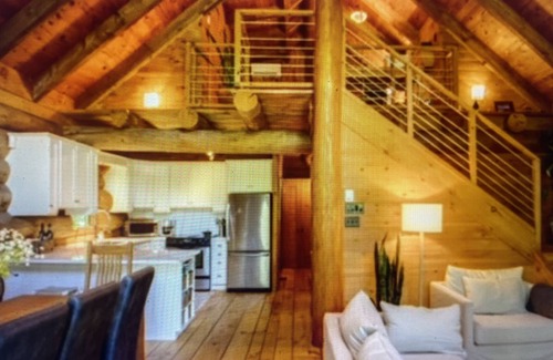 Knowlton House | Maison en Bois Rond Chic Écologique à Knowlton à 1h de Montréal