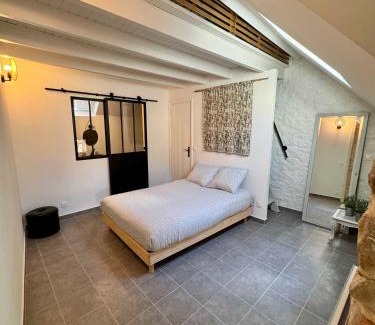 Moret-sur-Loing House | Maison en plein coeur de la cité médiévale de Moret-sur-Loing avec jardin !
