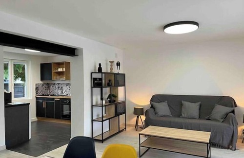 Ventenac-Cabardes House | Maison Entièrement Renovee