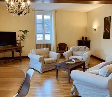 Pouilly-en-Auxois House | Maison entière aux portes du canal de Bourgogne