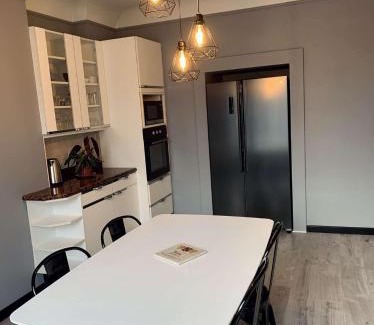 Pouilly-en-Auxois House | Maison entière aux portes du canal de Bourgogne