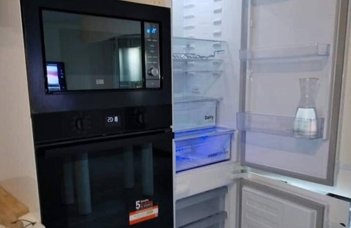 Marguerittes House | Maison Entière Jardin