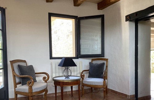 Saujac House | Maison Familiale, Avec Piscine Privée, Causse de Saujac