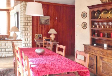 Carrouges House | Maison familiale spacieuse près de Carrouges avec jardin