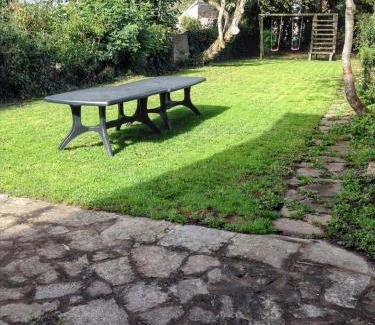 Carrouges House | Maison familiale spacieuse près de Carrouges avec jardin