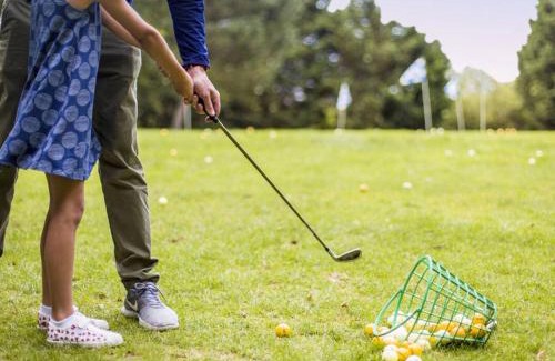 Merville-Franceville-Plage House | Maison de Charme à Merville-Franceville-Plage, 10 Pers, Proche Mer, Grande Terrasse et Studio Indépendant - FR-1-788-27