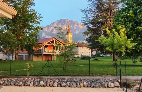 Saint-Laurent-en-Royans House | Maison Proche de Toutes Commoditées