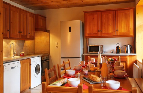 Puy-Saint-Vincent Cottage | Maison GAUTHIER: Pousterle cottage 10 people