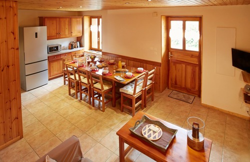 Puy-Saint-Vincent Cottage | Maison GAUTHIER: Pousterle cottage 10 people