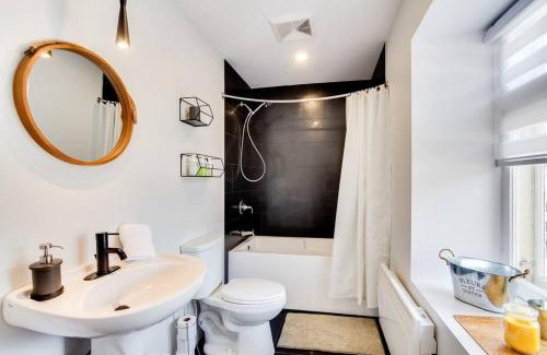 Quartier 5-4 Apartment | Maison Grenier - Le Loft