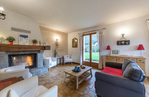 Duingt House | Maison Horizon - Charmante propriété familiale avec jardins & jeux