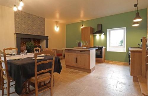 Aunou-sur-Orne House | Maison indépendante restaurée à la campagne, animaux admis, WiFi, près de Sées - FR-1-497-150