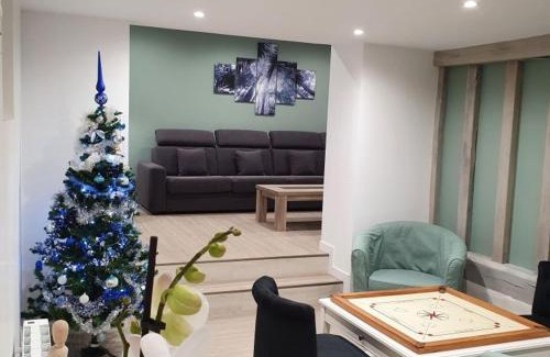 Orsennes House | Maison isolée avec jardin, piscine intérieure chauffée et équipements pour des vacances de rêve. - FR-1-591-330