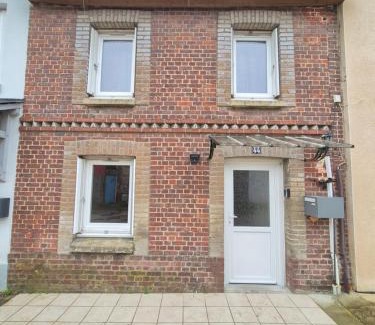 Grand-Couronne House | Maison L'Estuaire 15 minutes Rouen Free parking