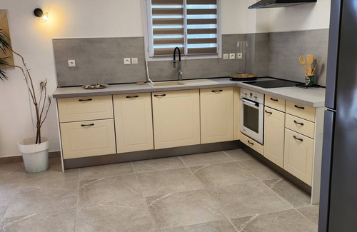 Lannion House | Maison Meublé, Idéal Pour Famille Près de la mer