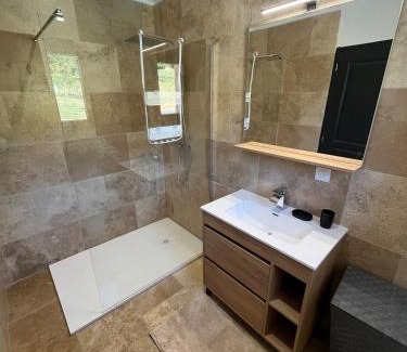 Carlux Villa | Maison Neuve Climatisée