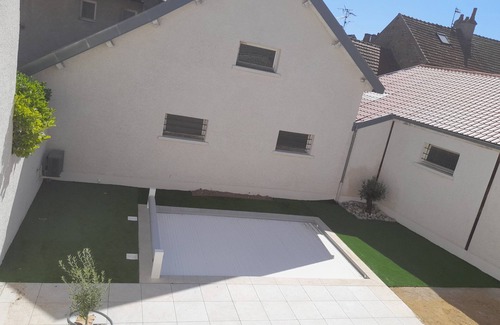 Gevrey-Chambertin House | Maison Pierre Contemporaine Avec Charme Avec Piscine