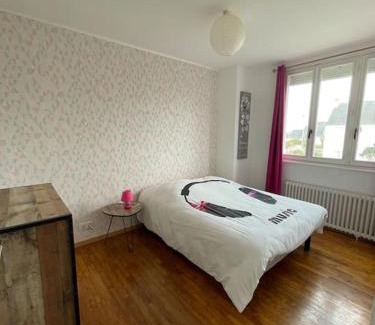 Saint-Guenole House | Maison Quartier de Pors Carn