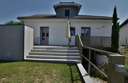 Thonon-les-Bains House | Maison rénovée, confort moderne, quartier calme, parking - FR-1-498-120