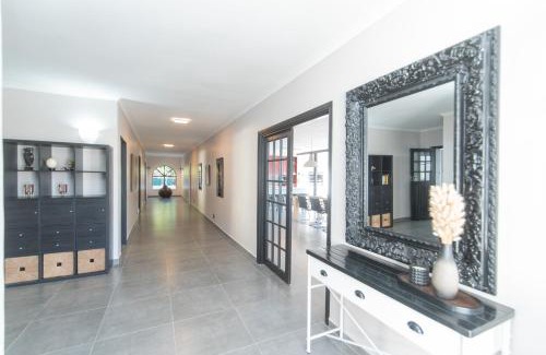 Port Elizabeth House | Maison Rouge - Breathtaking View