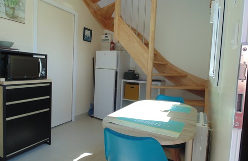 Rotheneuf-Le Pont Apartment | Maison studio neuf pour 2 personnes, vue mer, 80 m de la plage