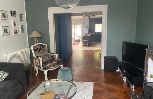 Maillets - Bellevue House | Maison tout confort Centre ville - Tramway direct Circuit 24H du Mans à 200m - Parking Gratuit