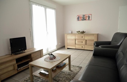 Champagnolles House | Maison tranquille et cosy procher mer et thermes