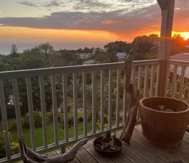 Saint-Claude House | Maison vue sur la mer Jardin d Orient