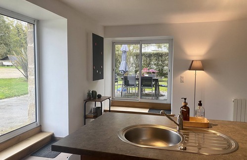 Plouer-sur-Rance House | Maison130m² Rénovée,le Charme des Bords de Rance Entre Dinan et Côte D'émeraude