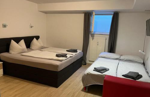 Garmisch-Partenkirchen Apartment | Maisonette Apartment DHH Zugspitzblick mit eigenem Garten