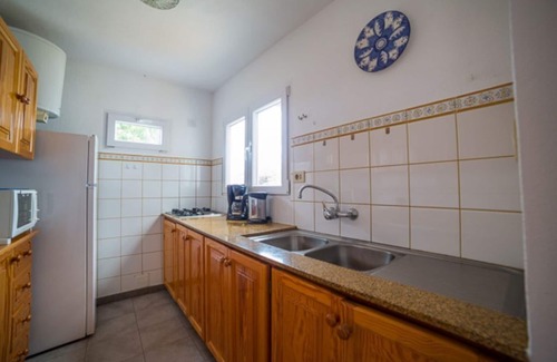 Tajuya House | Maisonette vacation apartment - modern style in the middle of a tropical garden.