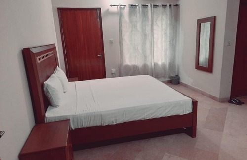 E-11 Sector House | Majestic Lodges Guest House Islamabad