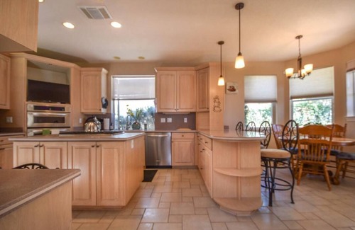 Foothills South House | MAJESTIC LUXURY IN THE ABQ FOOTHILLS!