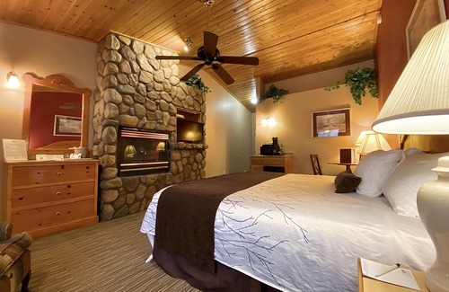 Payson Hotel | Majestic Mountain Inn
