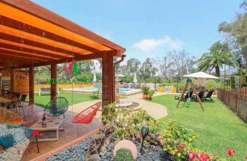 Moya Apartment | Majestic Mountain Villa with heated pool