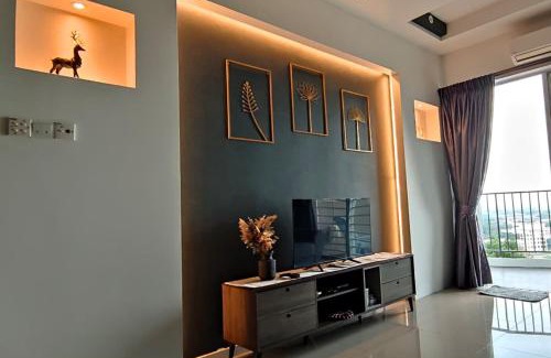 Larut Apartment | Majestic Sanctuary Homestay Taiping with Netflix - 2 Carpark