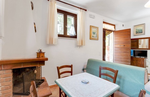 Assisi Villa | Majestic Villa Retreat