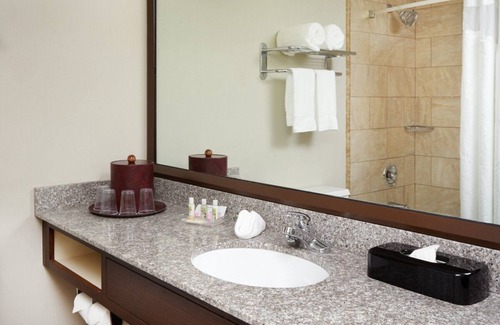 Matteson House | Making The Best Memories Along The Way! 2 Classy Units, Onsite Bar