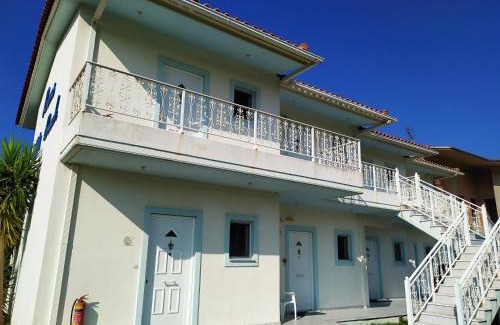 Gefira Mpania Hotel | Makinia Beach