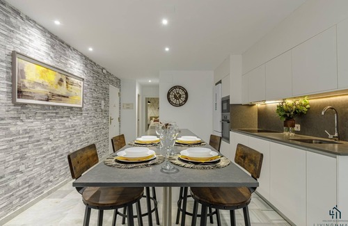 La Goleta Apartment | Malaga Centre Premium Living4malaga